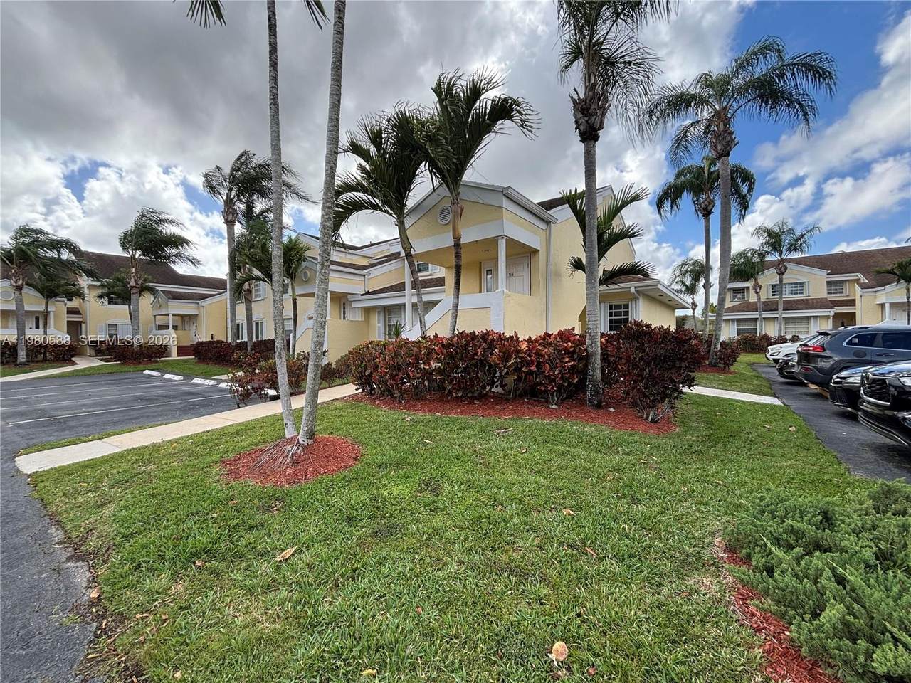 2516 19th Pl - Photo 1