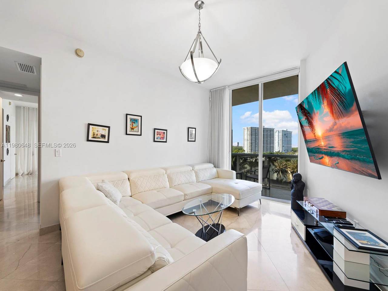 https://bt-photos.global.ssl.fastly.net/miami/1280_boomver_1_A11980648-2.jpg