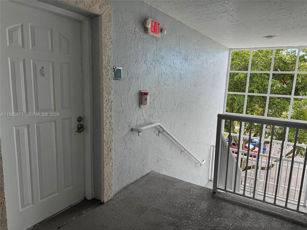 https://bt-photos.global.ssl.fastly.net/miami/orig_boomver_1_A11980871-2.jpg