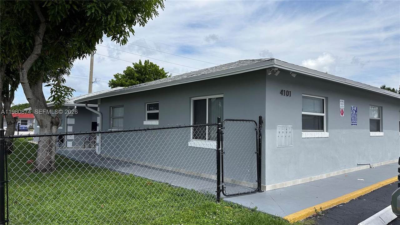 https://bt-photos.global.ssl.fastly.net/miami/1280_boomver_1_A11980874-2.jpg