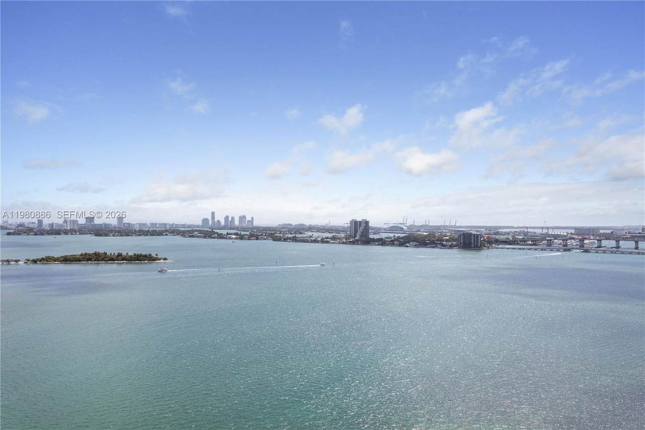 https://bt-photos.global.ssl.fastly.net/miami/1280_boomver_1_A11980886-2.jpg