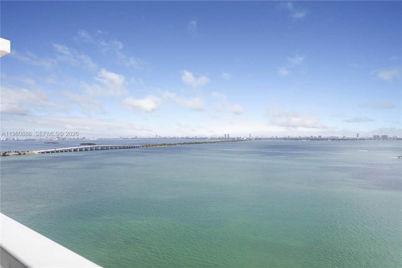 https://bt-photos.global.ssl.fastly.net/miami/1280_boomver_1_A11980886-2.jpg