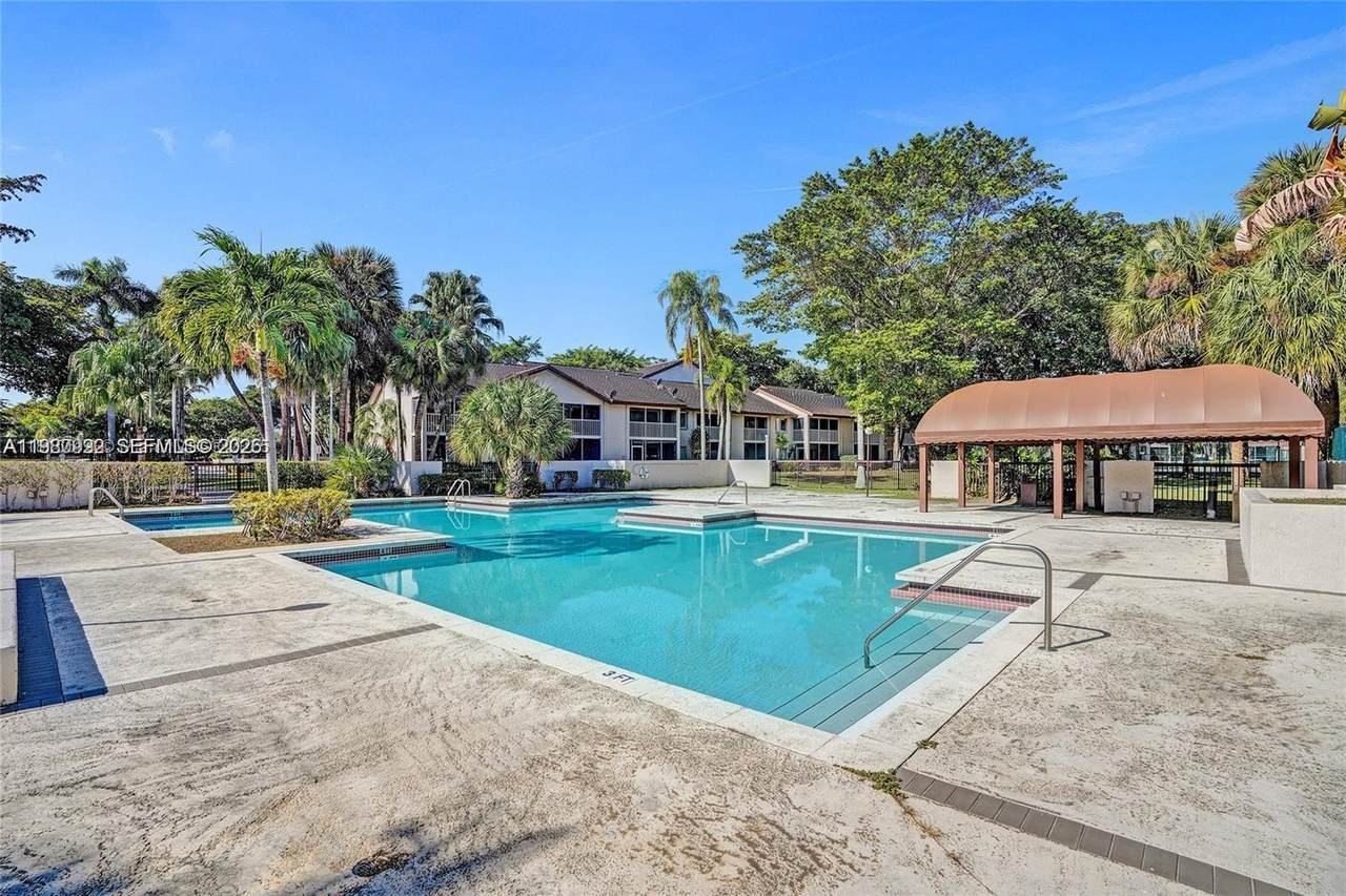 https://bt-photos.global.ssl.fastly.net/miami/1280_boomver_1_A11980992-2.jpg