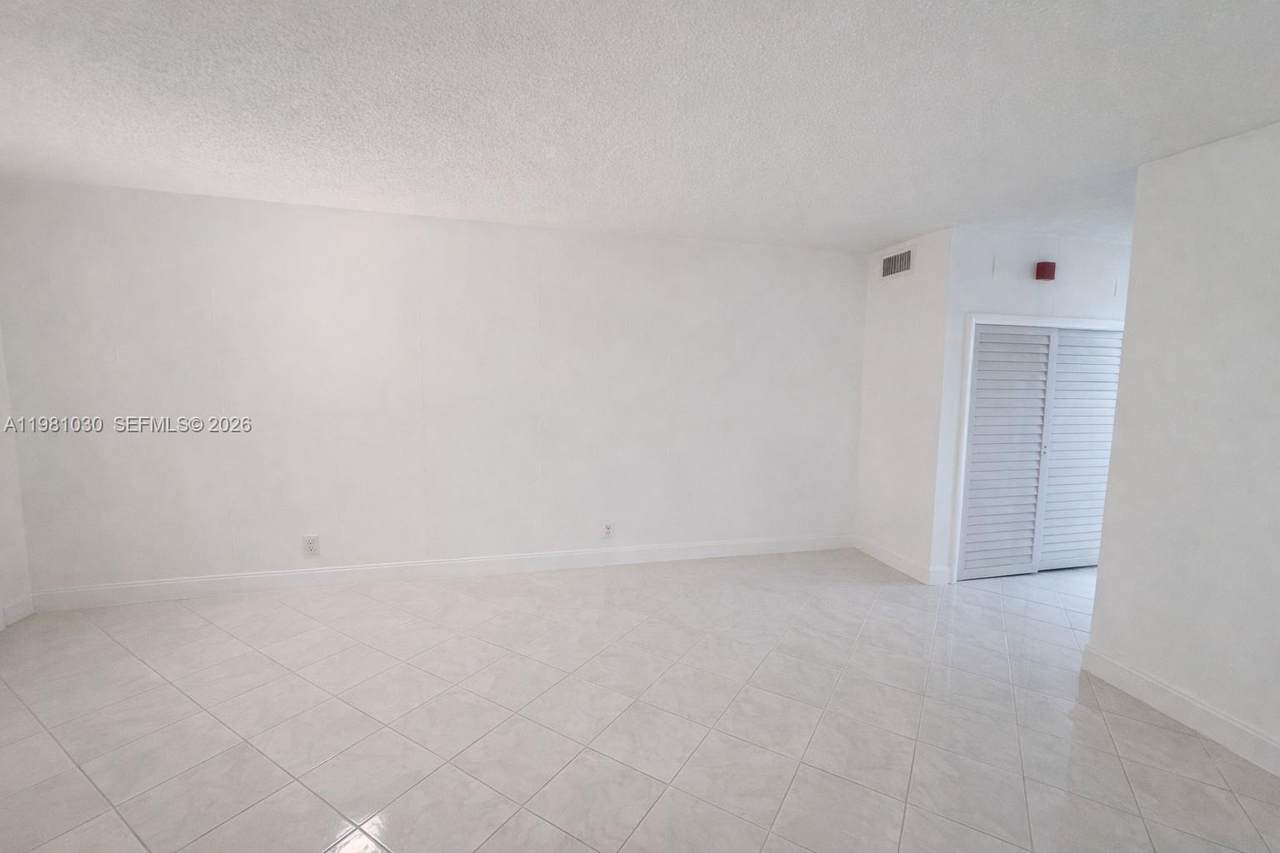 https://bt-photos.global.ssl.fastly.net/miami/1280_boomver_1_A11981030-2.jpg