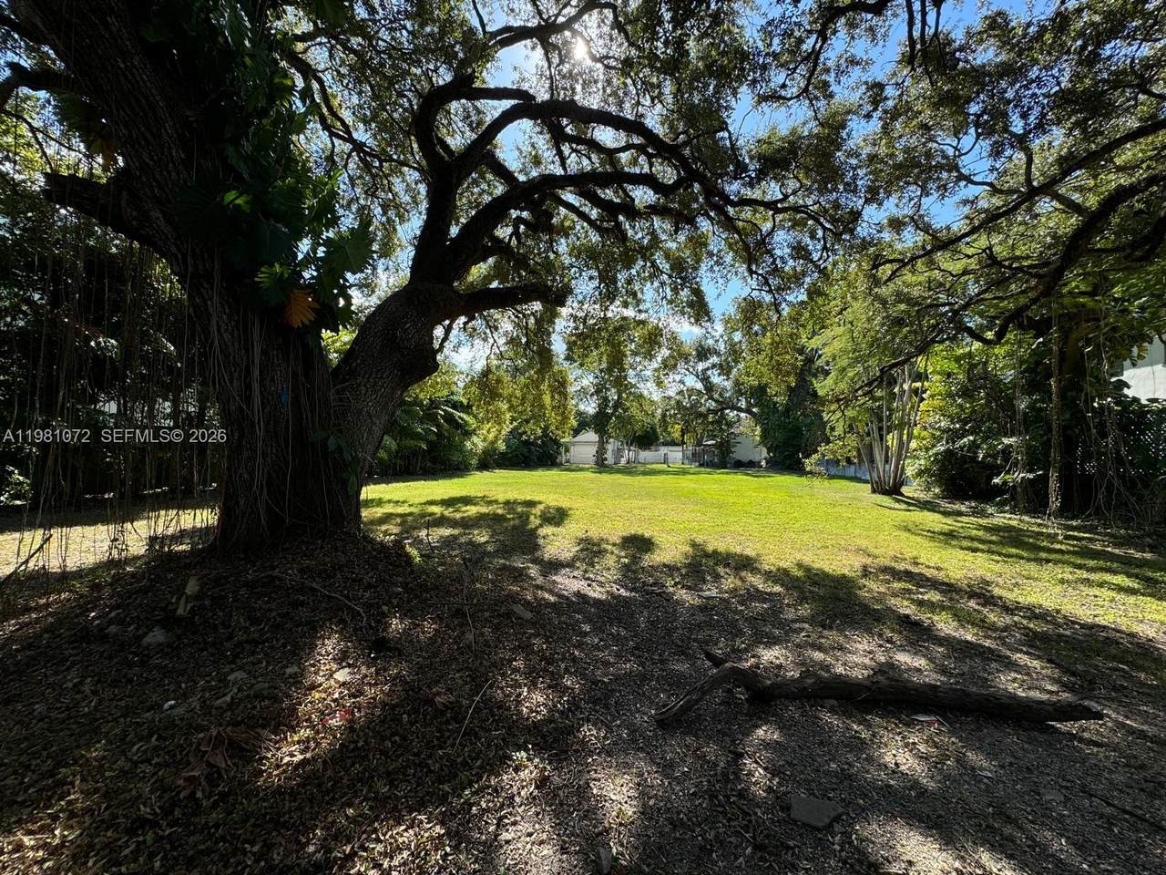 https://bt-photos.global.ssl.fastly.net/miami/1280_boomver_1_A11981072-2.jpg