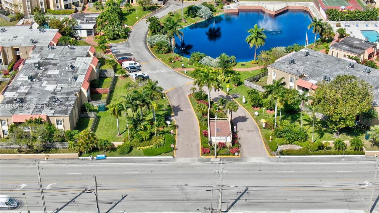 https://bt-photos.global.ssl.fastly.net/miami/1280_boomver_1_A11981127-2.jpg