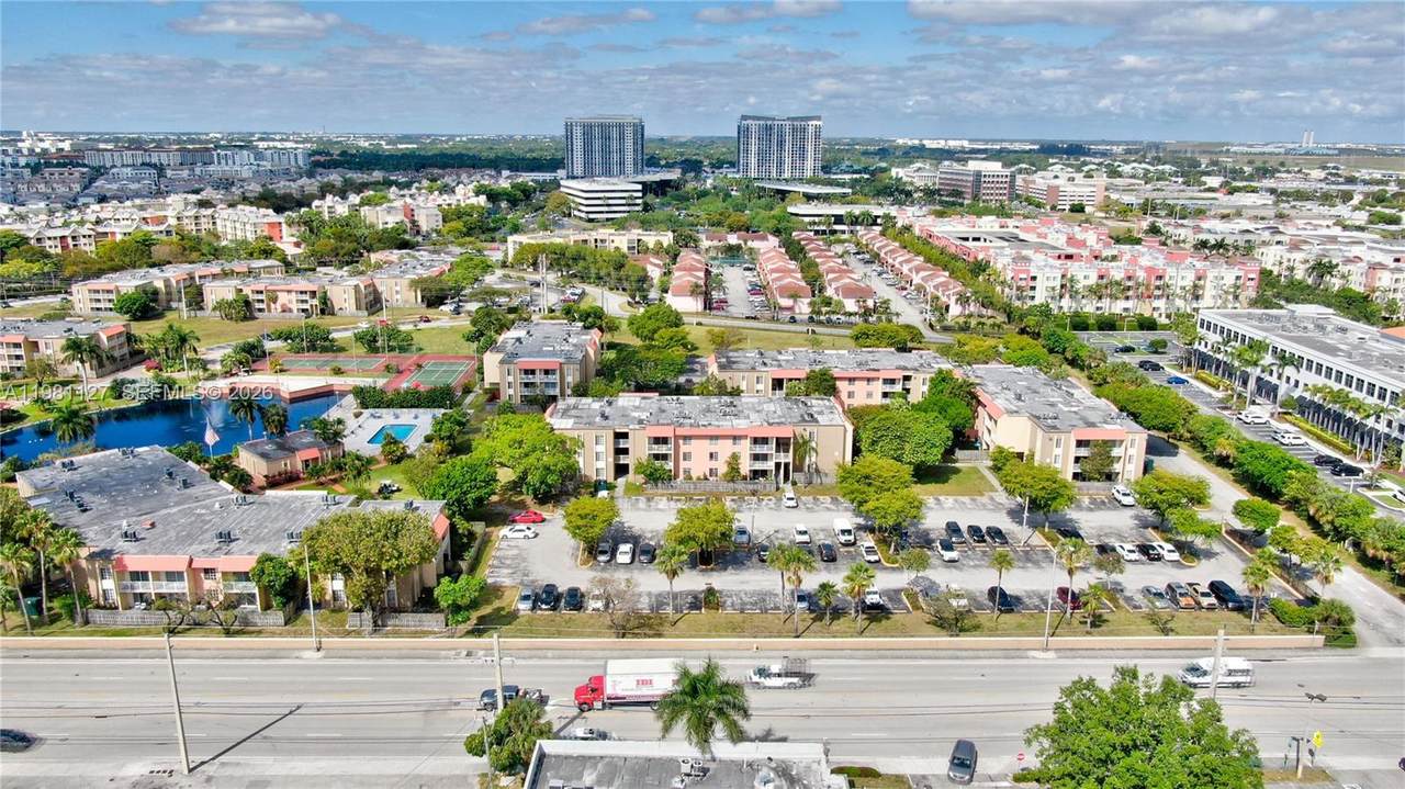 https://bt-photos.global.ssl.fastly.net/miami/1280_boomver_1_A11981127-2.jpg