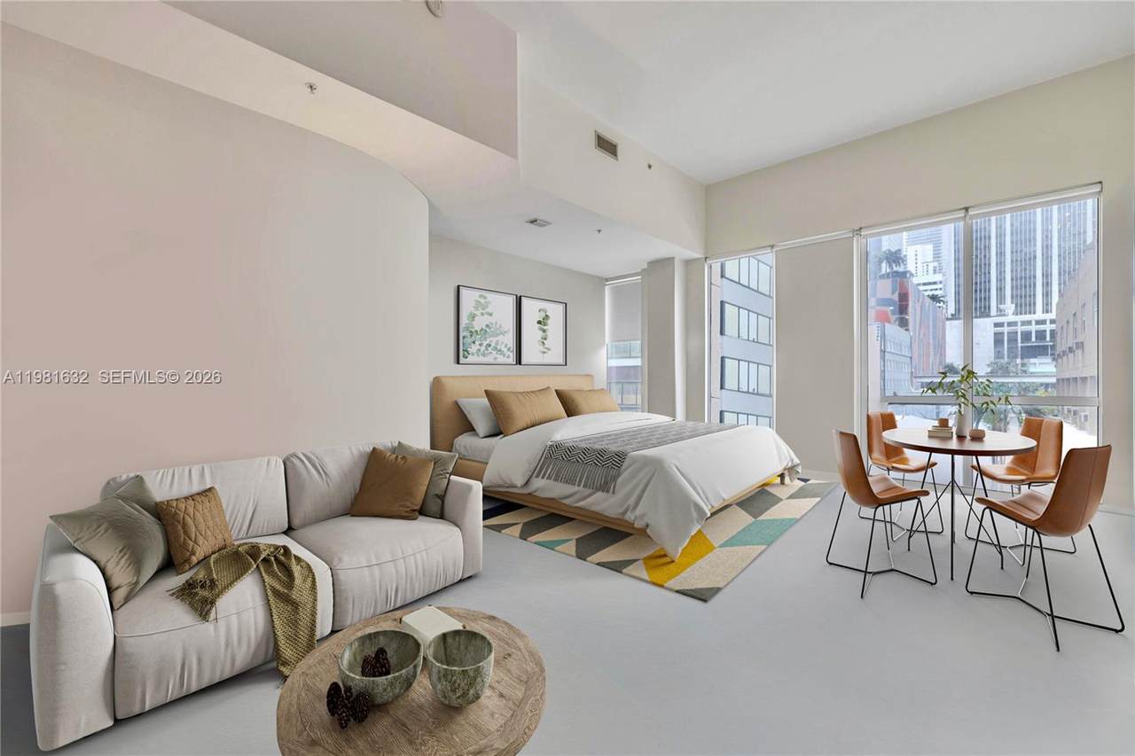 253 2nd St - Photo 1