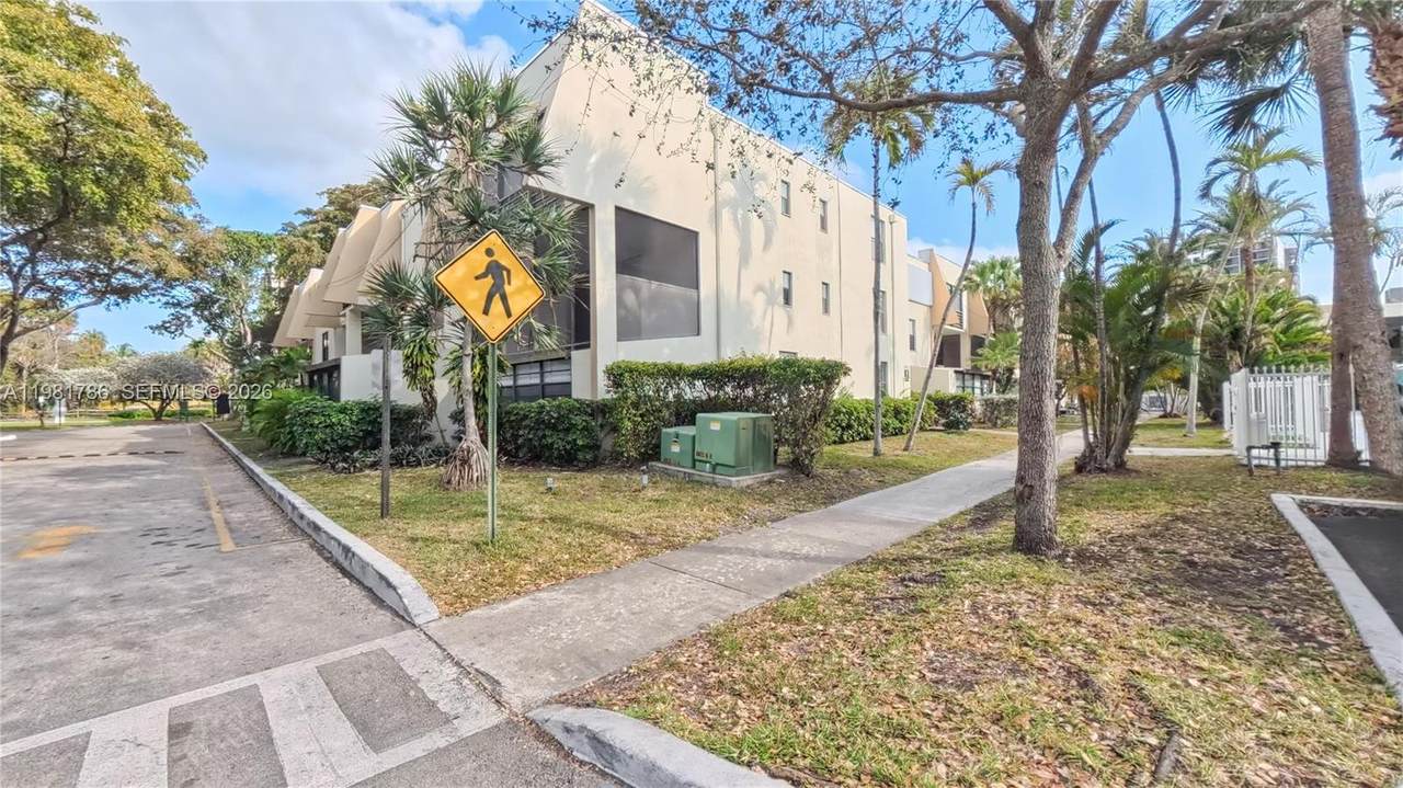 https://bt-photos.global.ssl.fastly.net/miami/1280_boomver_1_A11981786-2.jpg