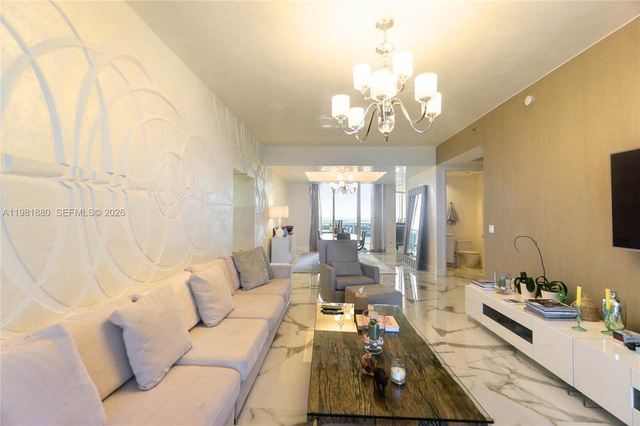 https://bt-photos.global.ssl.fastly.net/miami/1280_boomver_1_A11981880-2.jpg