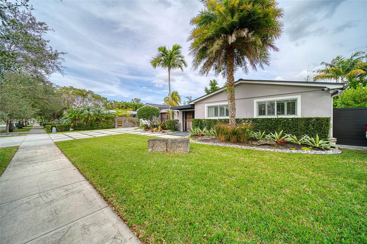 https://bt-photos.global.ssl.fastly.net/miami/1280_boomver_1_A11981913-2.jpg