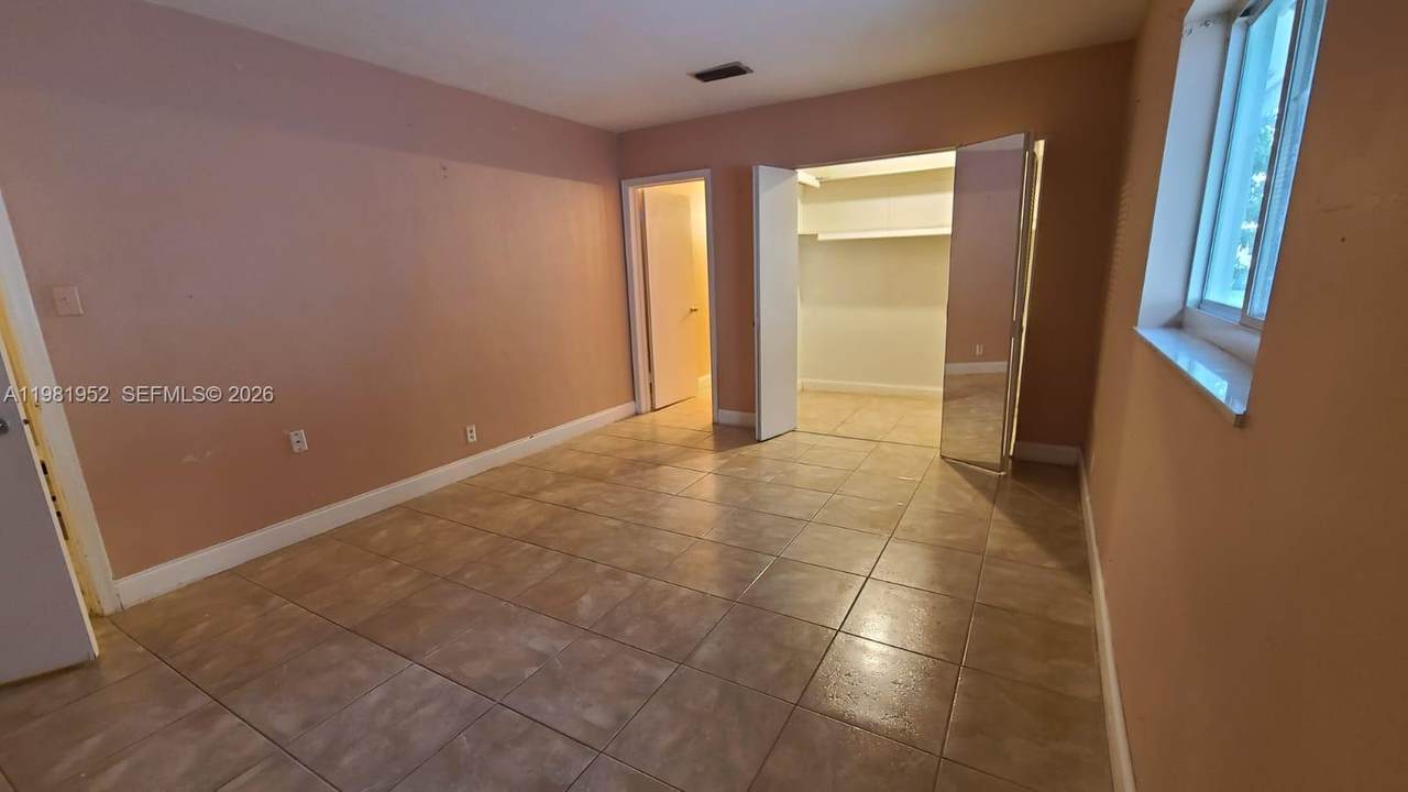 https://bt-photos.global.ssl.fastly.net/miami/1280_boomver_1_A11981952-2.jpg