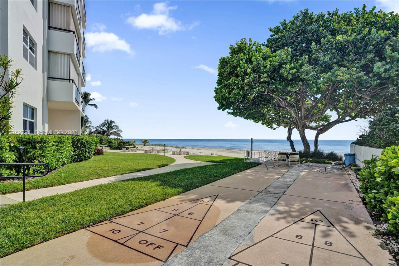 https://bt-photos.global.ssl.fastly.net/miami/1280_boomver_1_A11982291-2.jpg