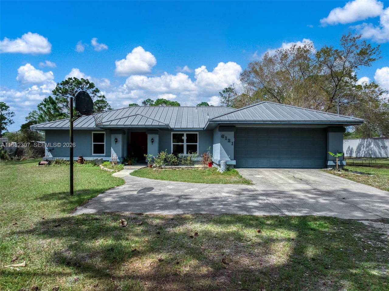 6121 Cherry Rd - Photo 1