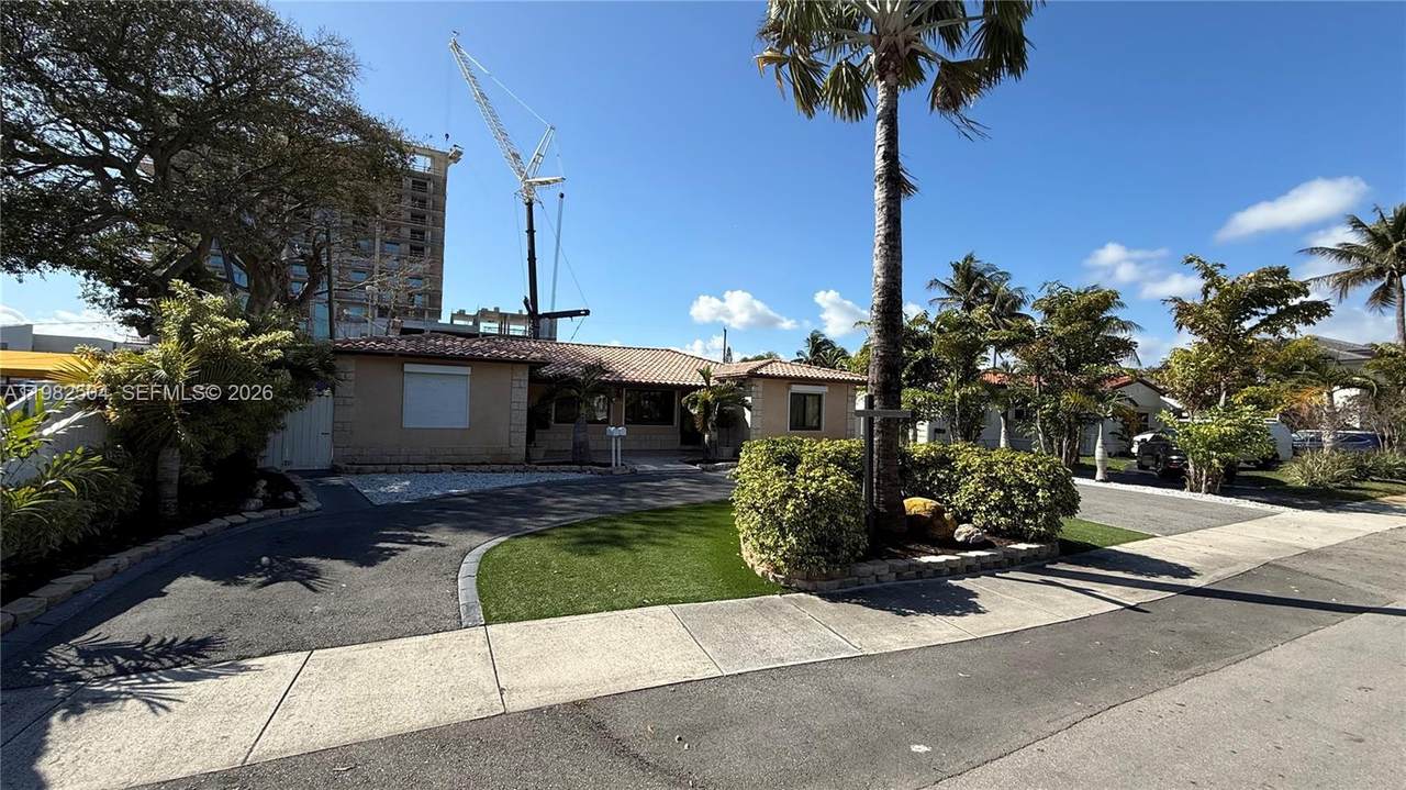 1814 Thomas St - Photo 1