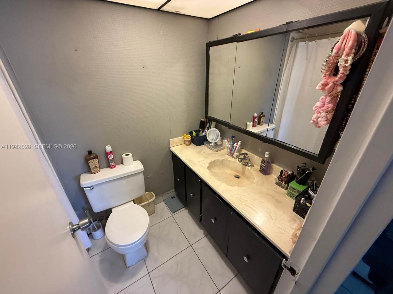 210 172nd St - Photo 1