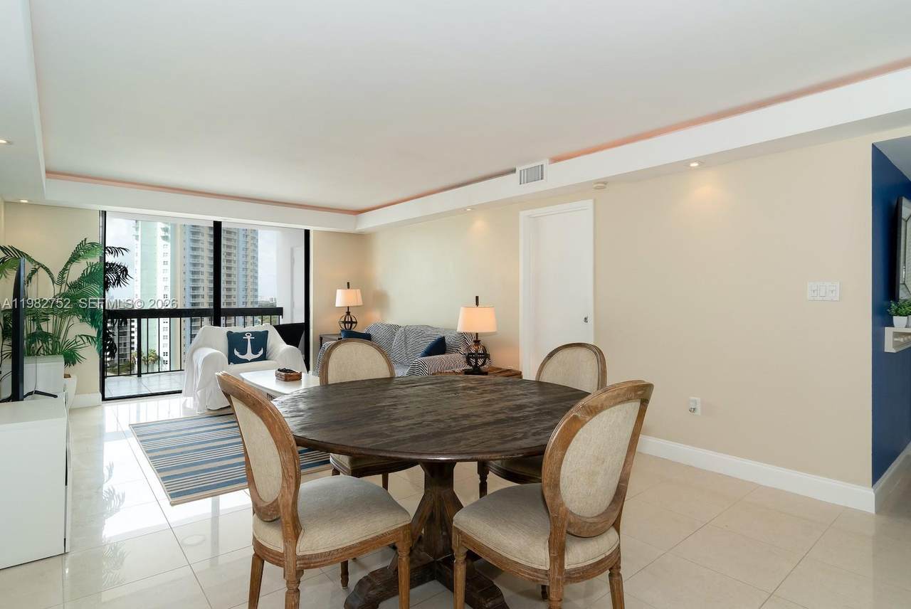 https://bt-photos.global.ssl.fastly.net/miami/1280_boomver_1_A11982752-2.jpg