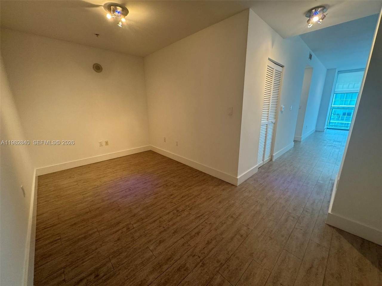 https://bt-photos.global.ssl.fastly.net/miami/1280_boomver_1_A11982840-2.jpg