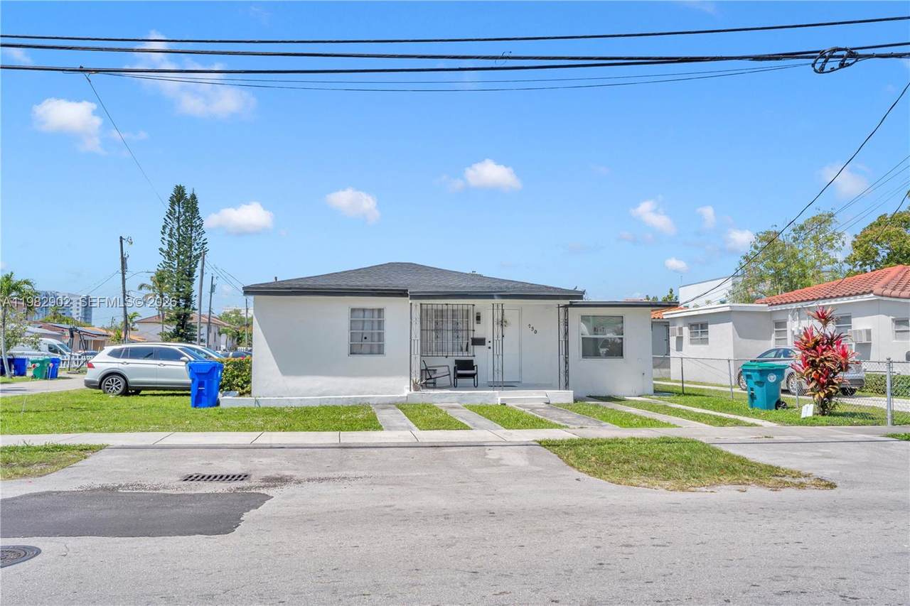 https://bt-photos.global.ssl.fastly.net/miami/1280_boomver_1_A11982902-2.jpg