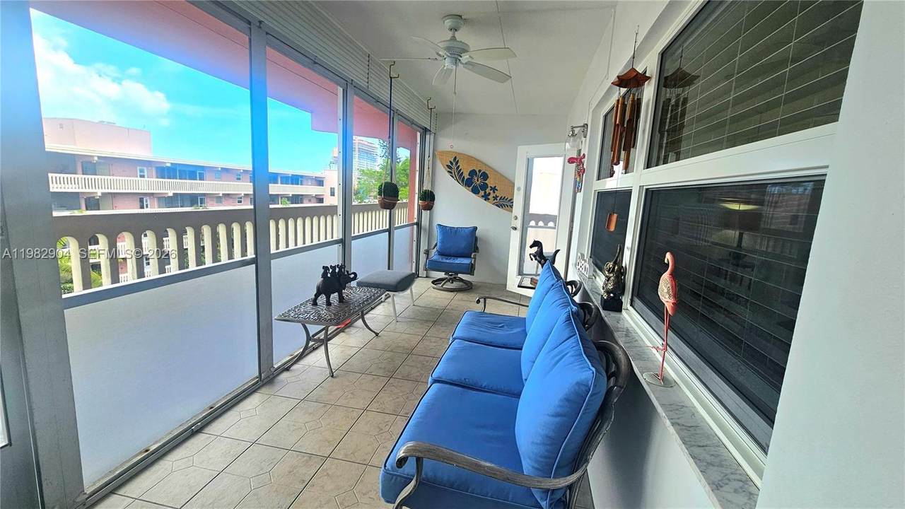 https://bt-photos.global.ssl.fastly.net/miami/1280_boomver_1_A11982904-2.jpg