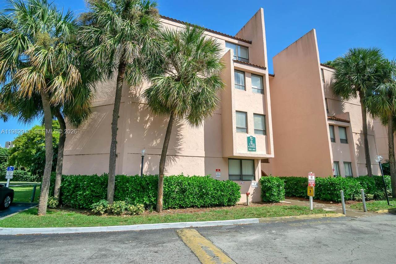 https://bt-photos.global.ssl.fastly.net/miami/1280_boomver_1_A11982911-2.jpg