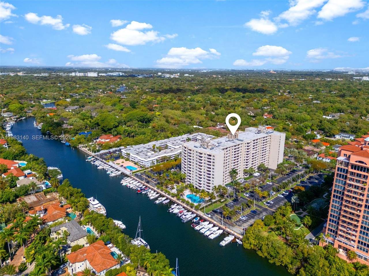 https://bt-photos.global.ssl.fastly.net/miami/1280_boomver_1_A11983140-2.jpg