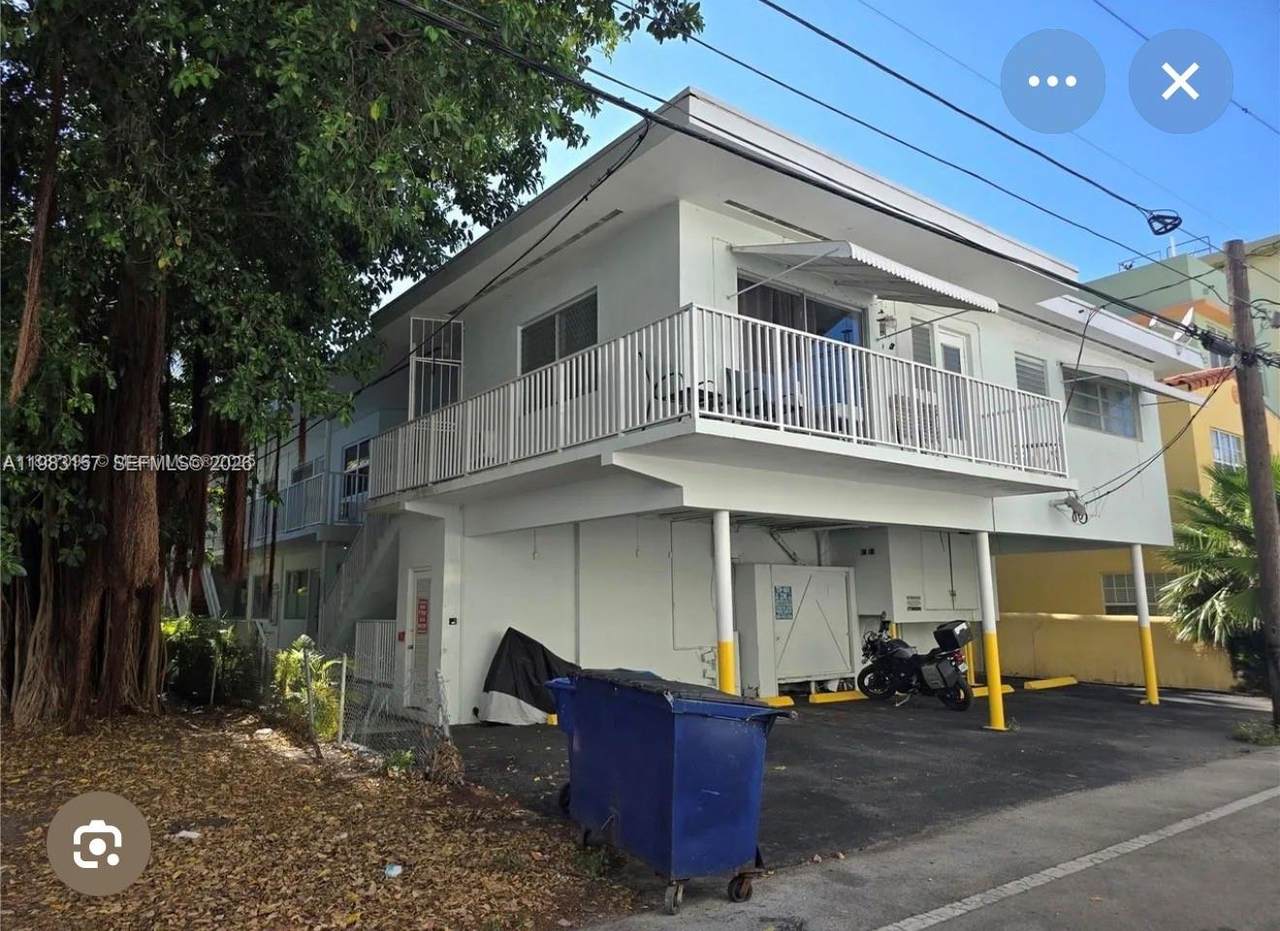 835 Meridian Ave - Photo 1