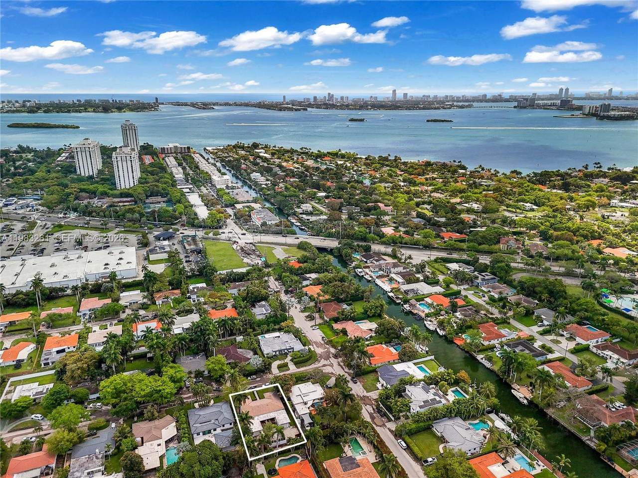 https://bt-photos.global.ssl.fastly.net/miami/1280_boomver_1_A11983261-2.jpg