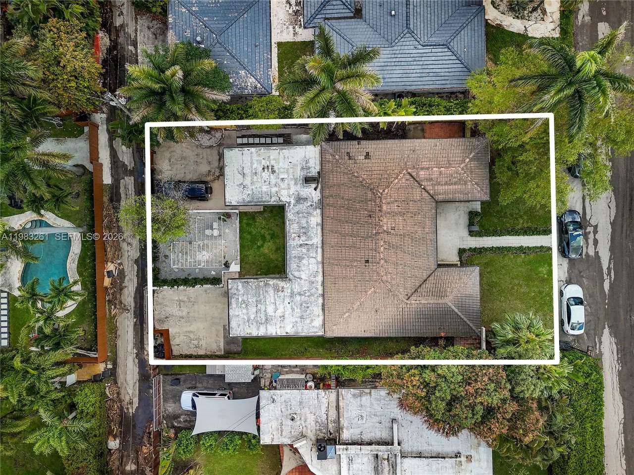 https://bt-photos.global.ssl.fastly.net/miami/1280_boomver_1_A11983261-2.jpg