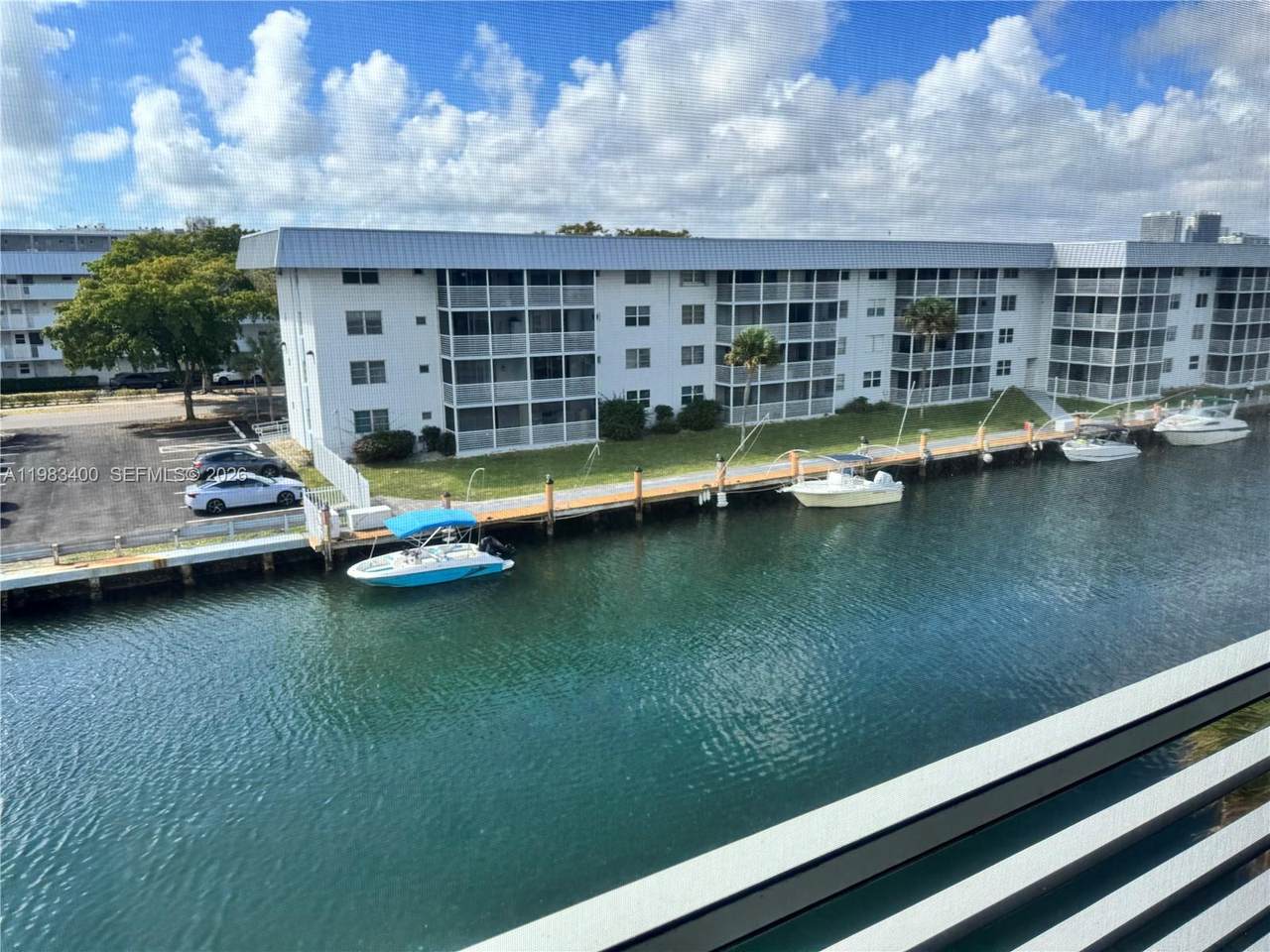 https://bt-photos.global.ssl.fastly.net/miami/1280_boomver_1_A11983400-2.jpg