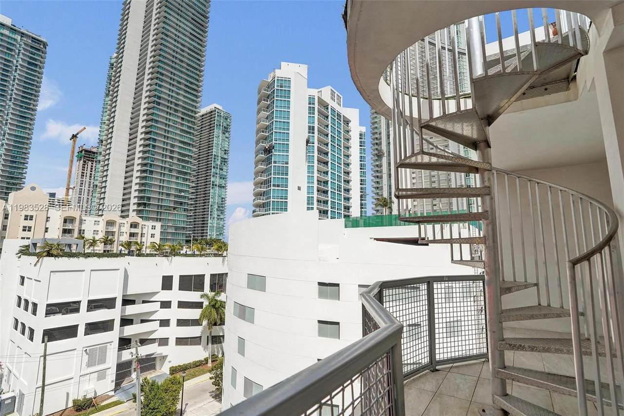 https://bt-photos.global.ssl.fastly.net/miami/1280_boomver_1_A11983528-2.jpg