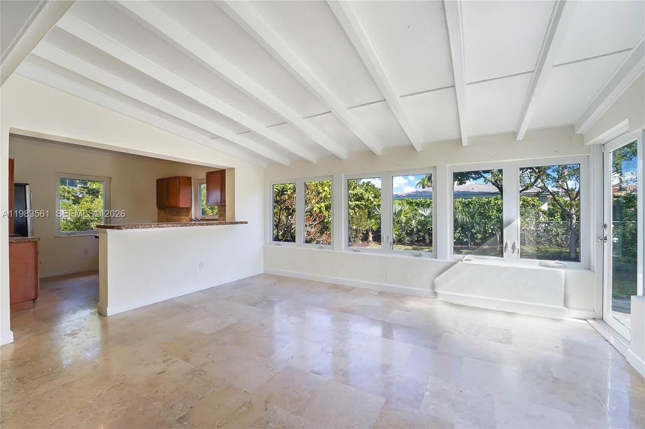 https://bt-photos.global.ssl.fastly.net/miami/1280_boomver_1_A11983561-2.jpg