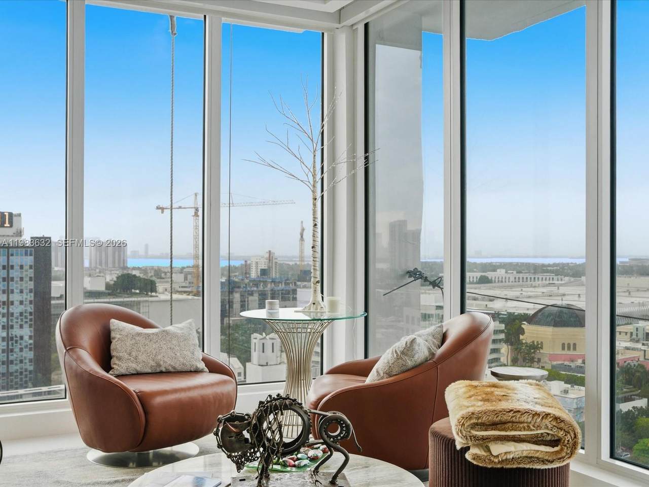 https://bt-photos.global.ssl.fastly.net/miami/1280_boomver_1_A11983632-2.jpg
