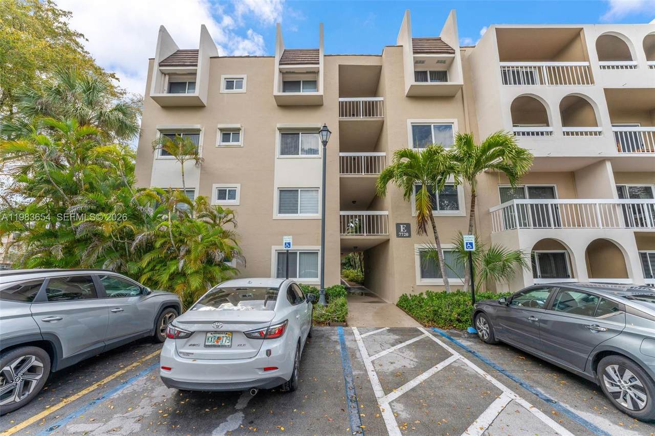 7722 Camino Real - Photo 1