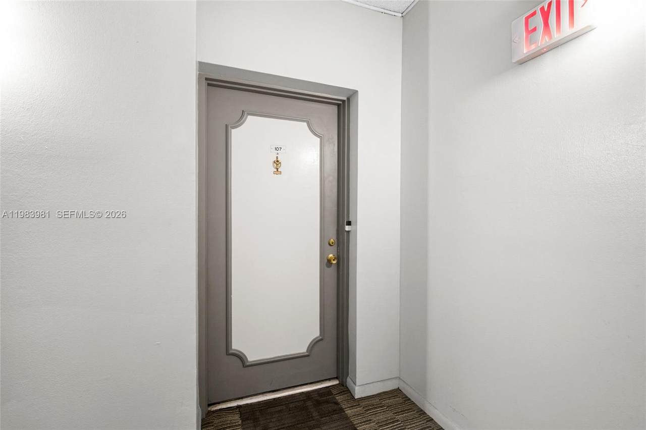 https://bt-photos.global.ssl.fastly.net/miami/1280_boomver_1_A11983981-2.jpg