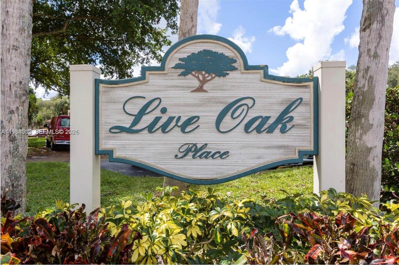 9430 Live Oak Pl - Photo 1