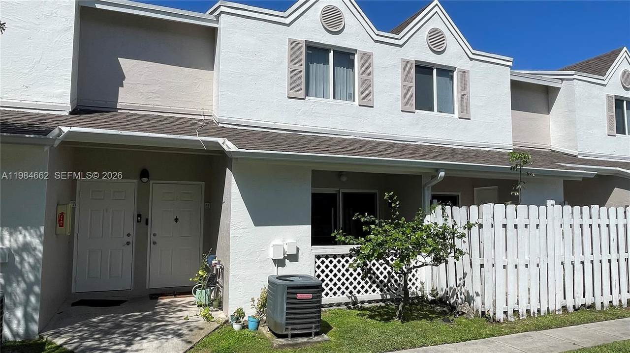https://bt-photos.global.ssl.fastly.net/miami/1280_boomver_1_A11984662-2.jpg