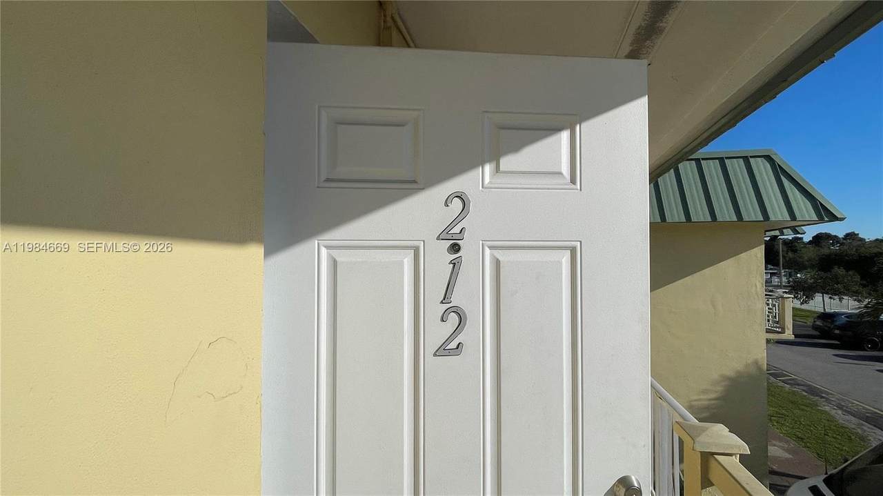 https://bt-photos.global.ssl.fastly.net/miami/1280_boomver_1_A11984669-2.jpg