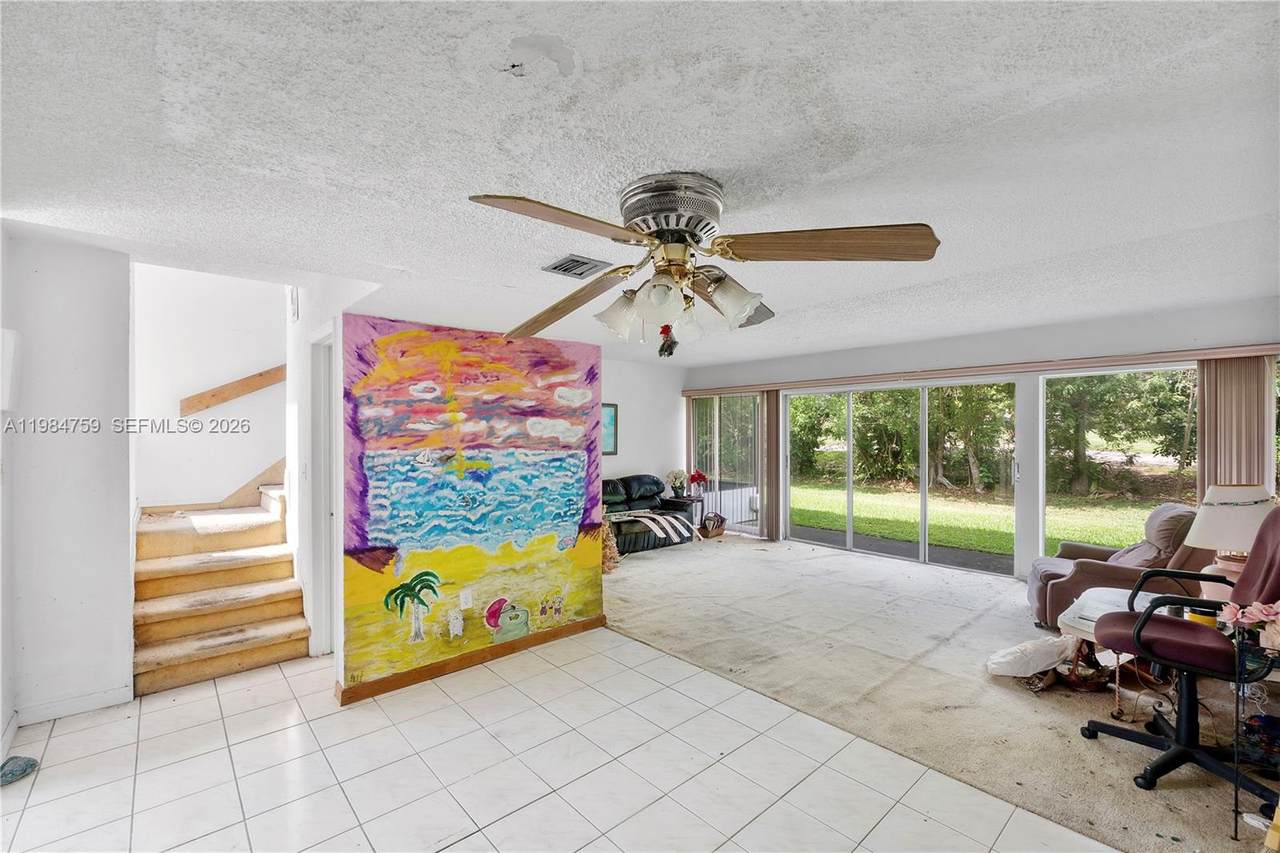 https://bt-photos.global.ssl.fastly.net/miami/1280_boomver_1_A11984759-2.jpg