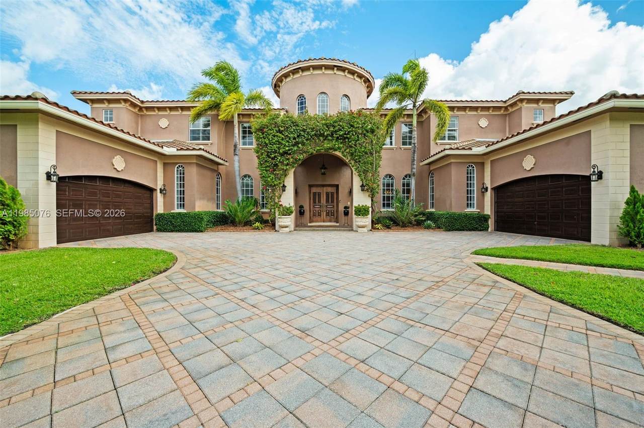 https://bt-photos.global.ssl.fastly.net/miami/1280_boomver_1_A11985076-2.jpg
