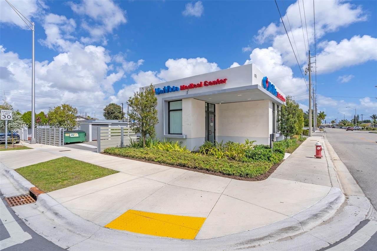 https://bt-photos.global.ssl.fastly.net/miami/1280_boomver_1_A11985102-2.jpg