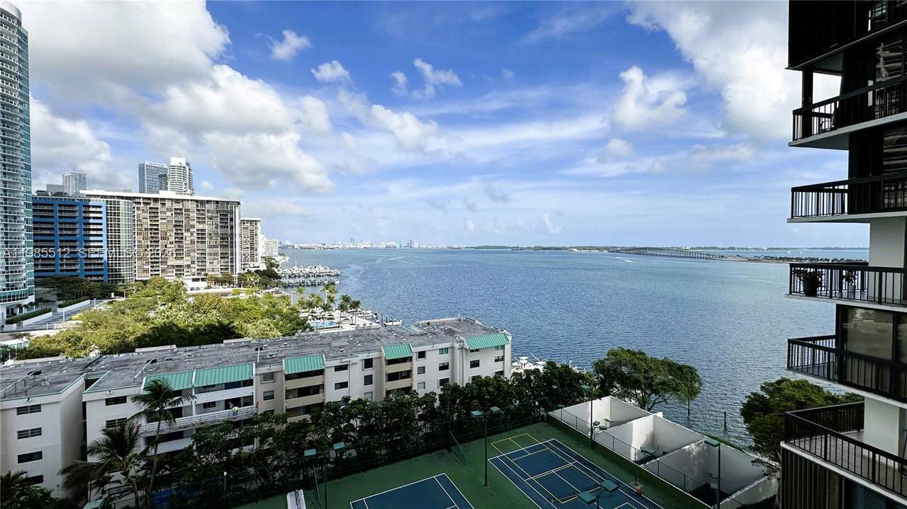 2333 Brickell Ave - Photo 1