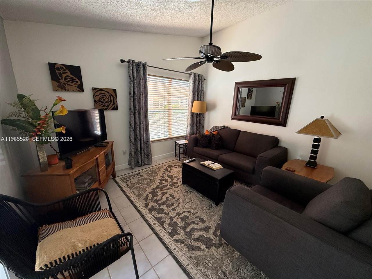 609 Waterside Dr - Photo 1