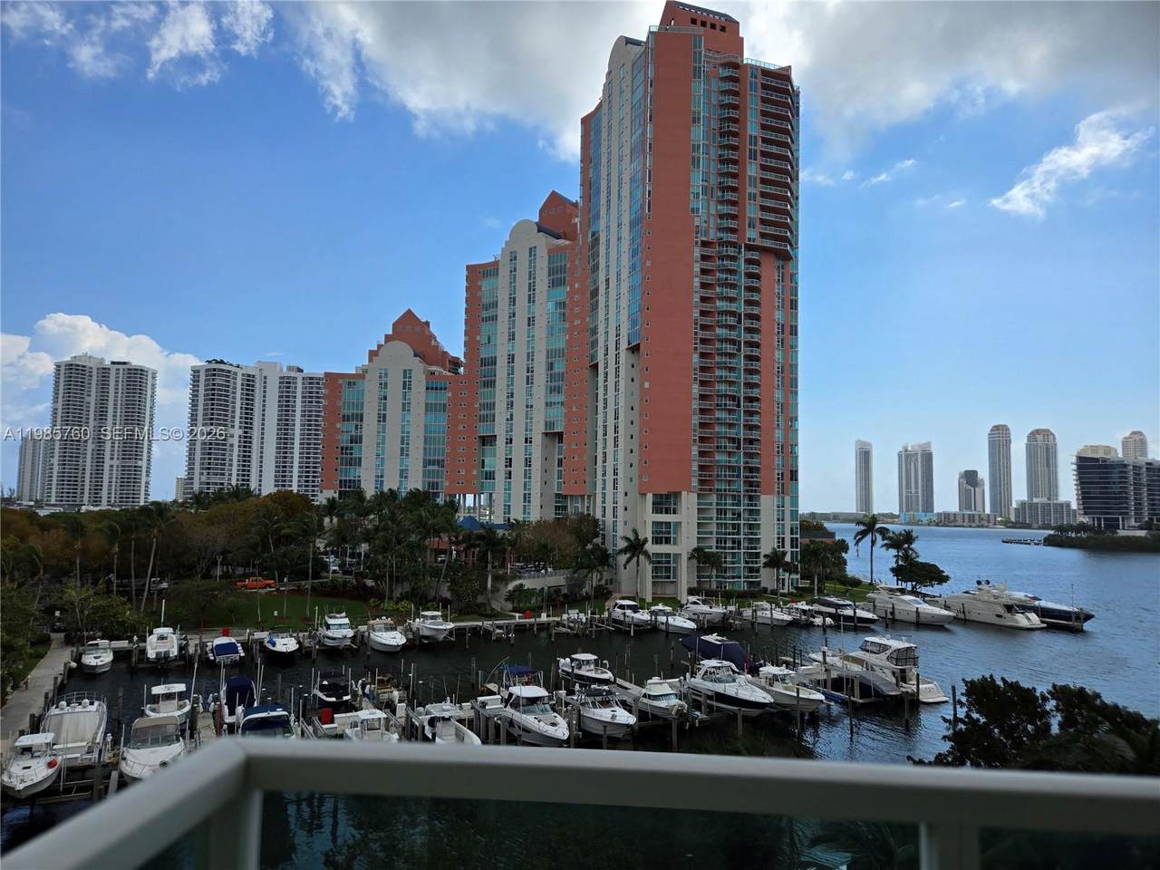 https://bt-photos.global.ssl.fastly.net/miami/1280_boomver_1_A11985760-2.jpg
