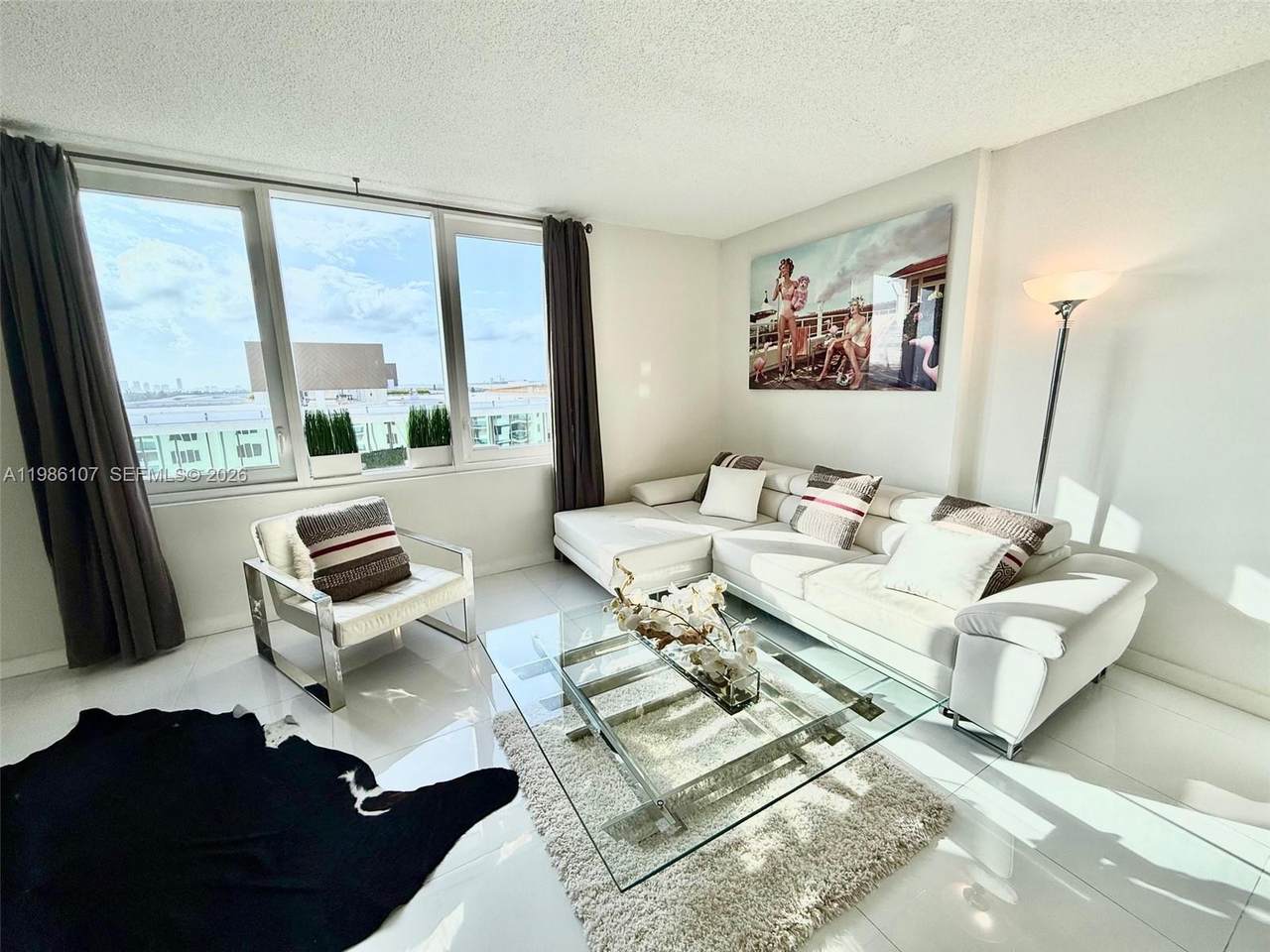 2301 Collins Ave - Photo 1