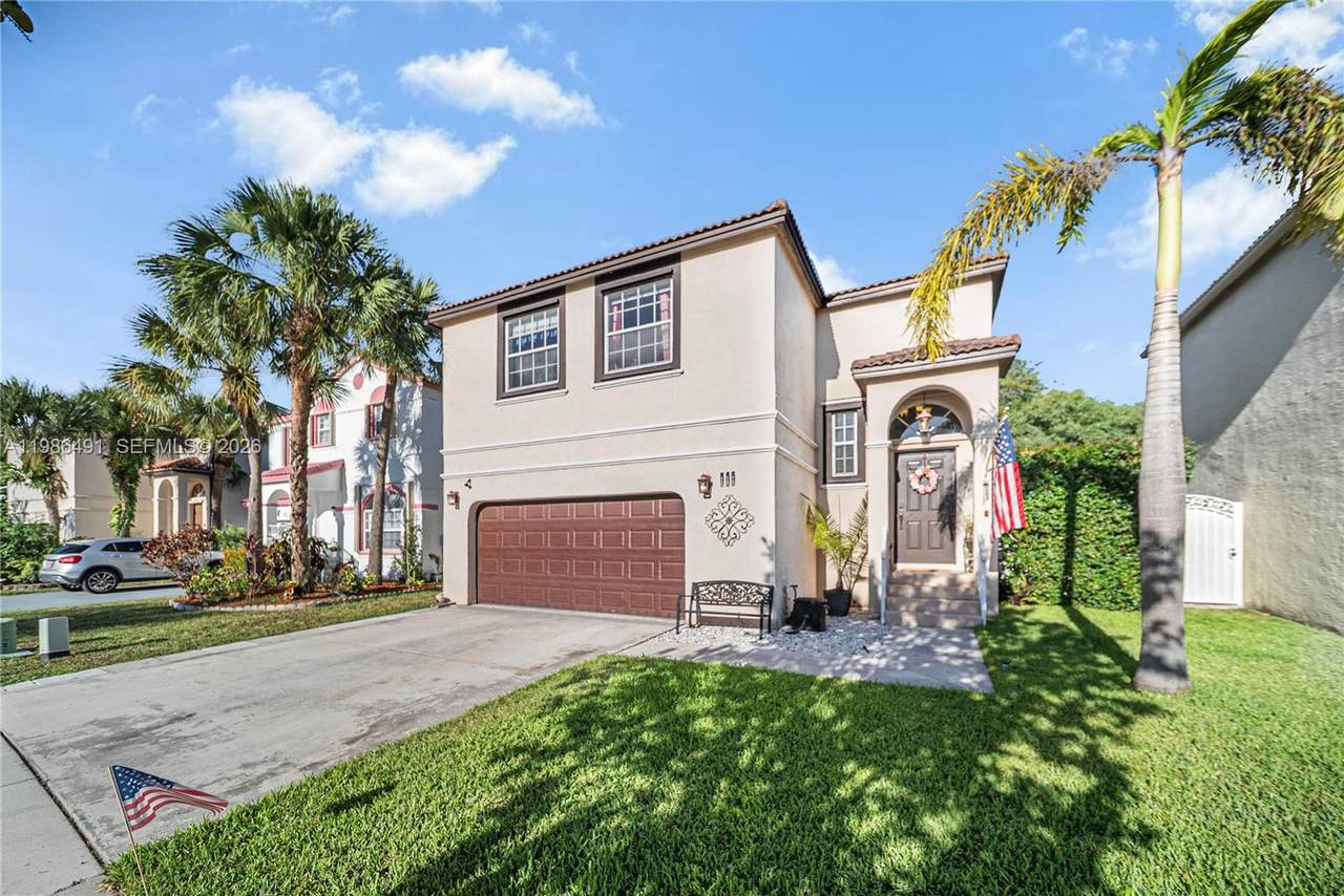 111 151st Ave - Photo 1