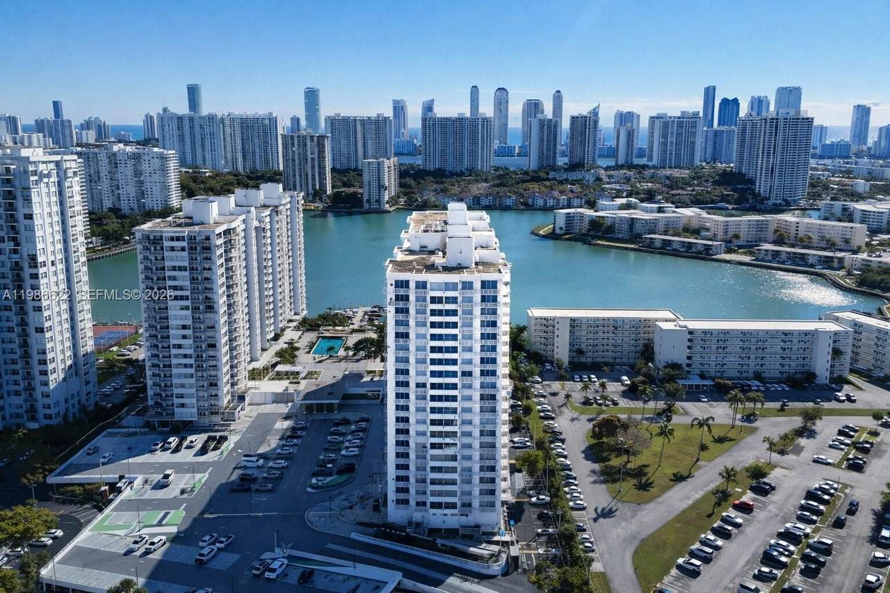 https://bt-photos.global.ssl.fastly.net/miami/1280_boomver_1_A11986622-2.jpg