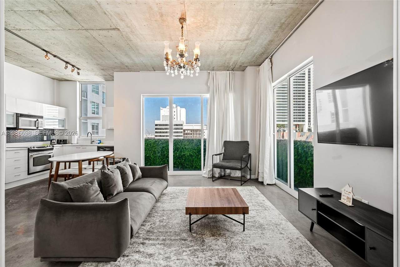 133 2nd Ave - Photo 1