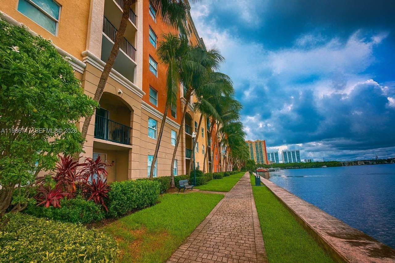 17150 Bay Rd - Photo 1