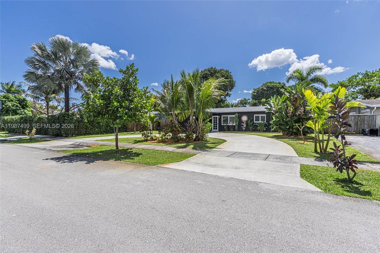 https://bt-photos.global.ssl.fastly.net/miami/1280_boomver_1_A11987499-2.jpg